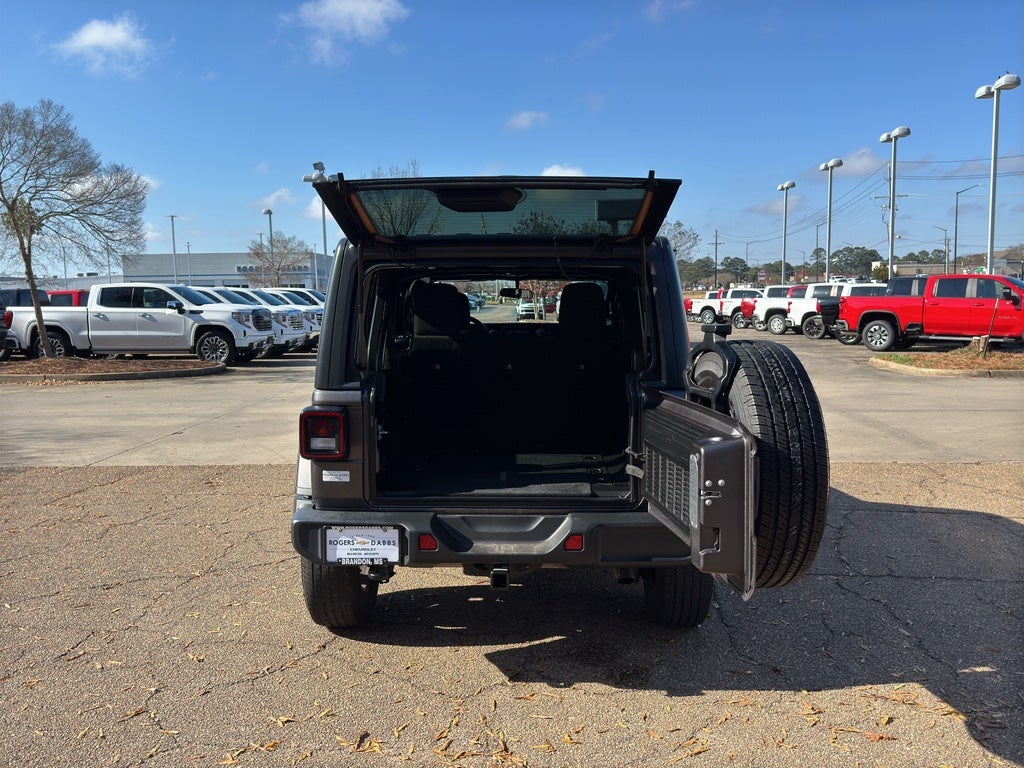 2018 Jeep Wrangler Unlimited Sahara 4x4