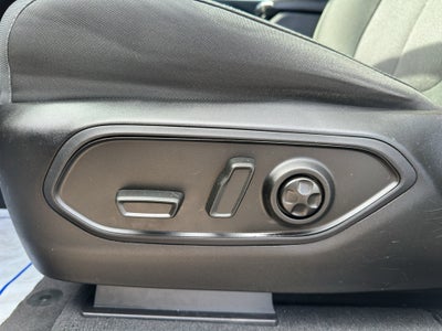 2025 Jeep Grand Cherokee Laredo 4x4