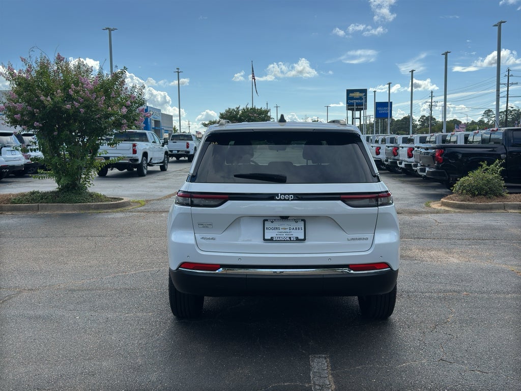 2025 Jeep Grand Cherokee Laredo 4x4