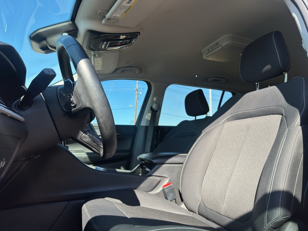 2022 Jeep Grand Cherokee L Laredo 4x2