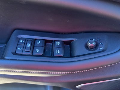 2022 Jeep Grand Cherokee L Laredo 4x2