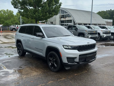 2023 Jeep Grand Cherokee L Altitude 4x4