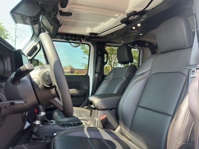 2025 Jeep Gladiator High Tide