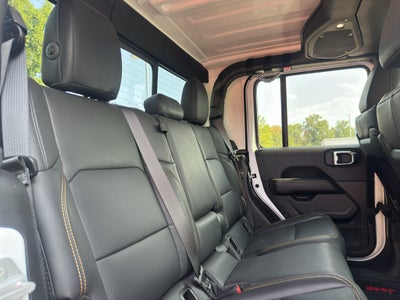 2025 Jeep Gladiator High Tide