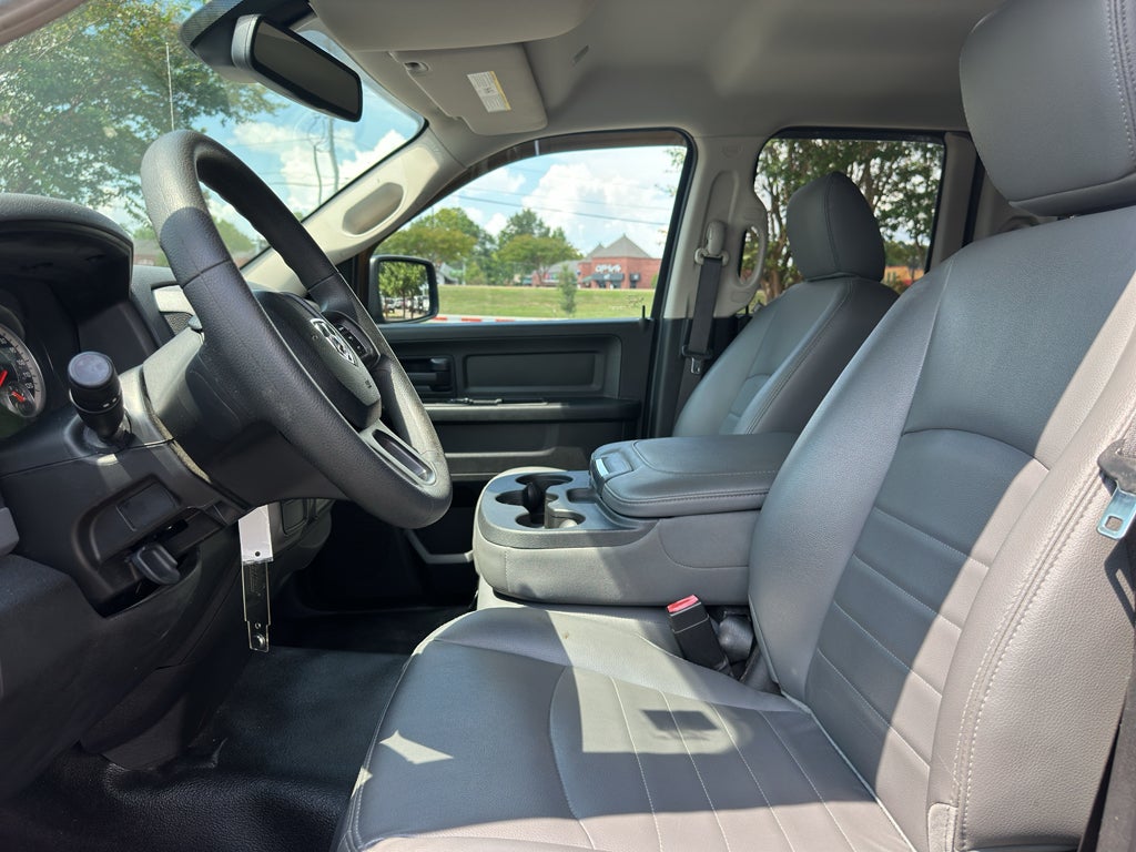 2019 RAM 1500 Classic Tradesman Quad Cab 4x2 6'4" Box