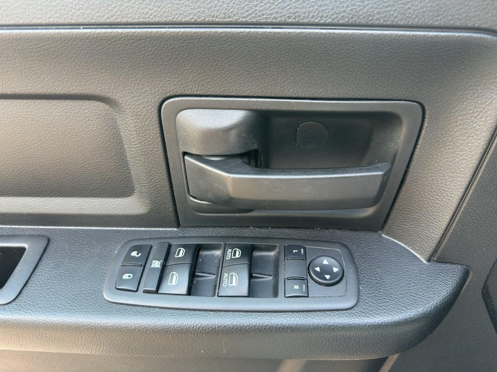 2019 RAM 1500 Classic Tradesman Quad Cab 4x2 6'4" Box