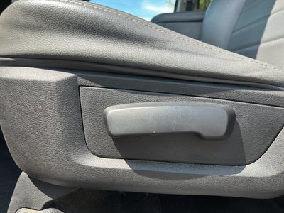 2019 RAM 1500 Classic Tradesman Quad Cab 4x2 6'4" Box