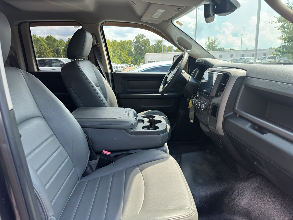2019 RAM 1500 Classic Tradesman Quad Cab 4x2 6'4" Box
