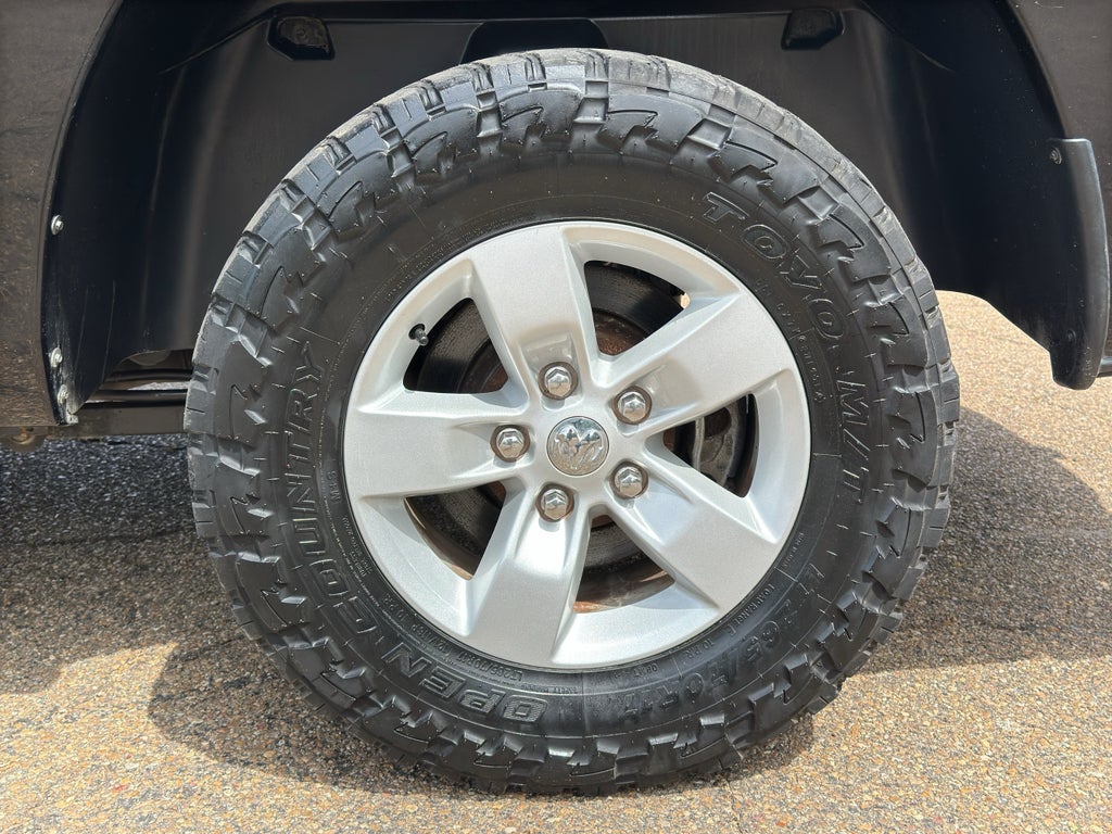 2018 RAM 1500 Express Quad Cab 4x2 6'4" Box