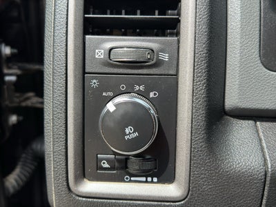 2018 RAM 1500 Express Quad Cab 4x2 6'4" Box