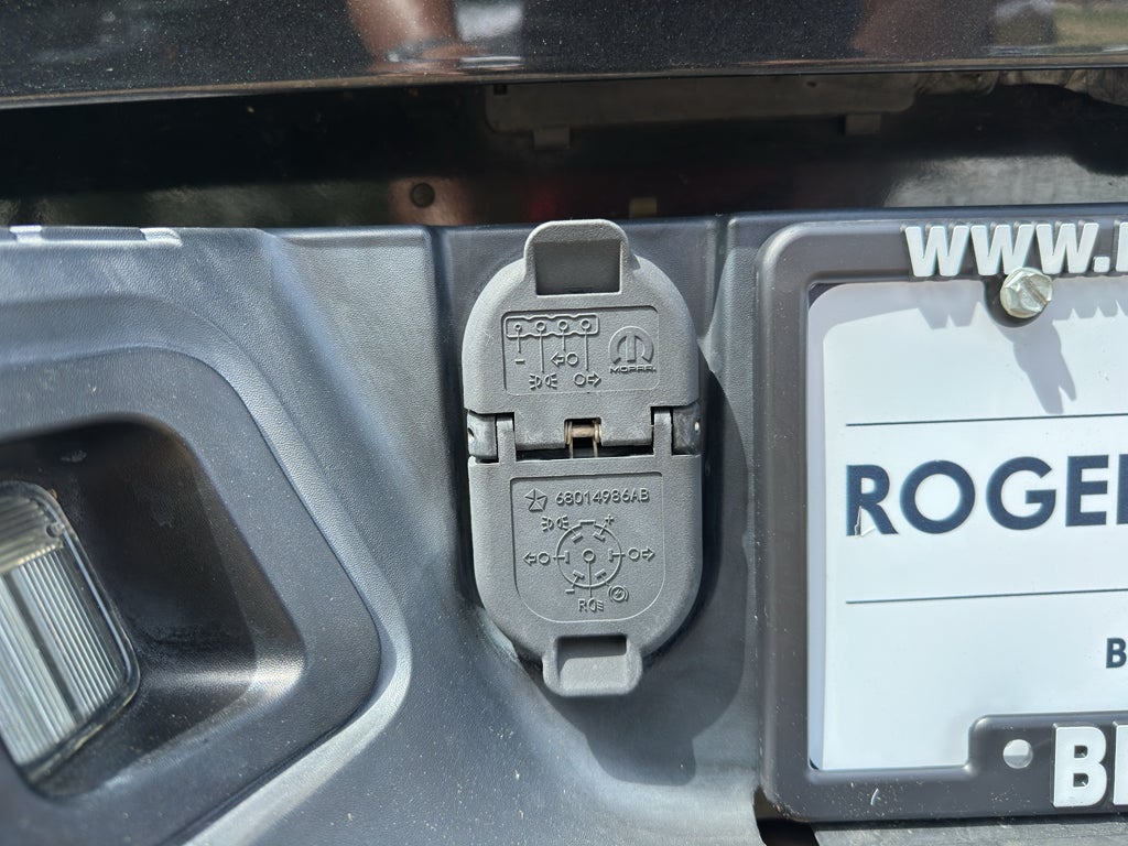 2018 RAM 1500 Express Quad Cab 4x2 6'4" Box