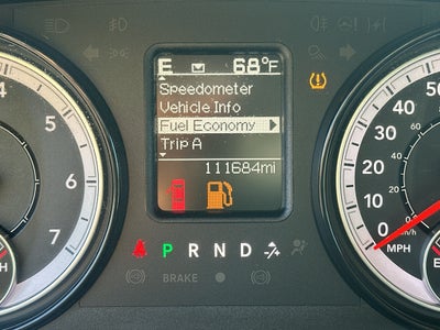 2022 RAM 1500 Classic SLT Crew Cab 4x2 5'7" Box