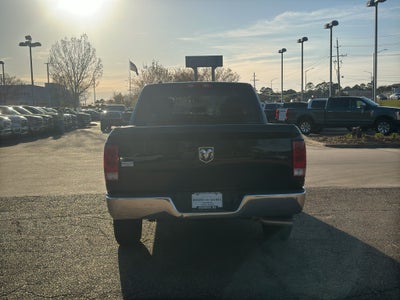 2022 RAM 1500 Classic SLT Crew Cab 4x2 5'7" Box