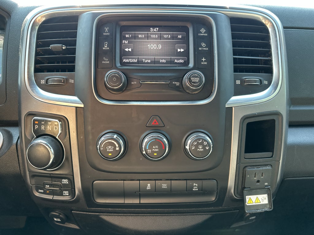 2022 RAM 1500 Classic Warlock Quad Cab 4x4 6'4" Box