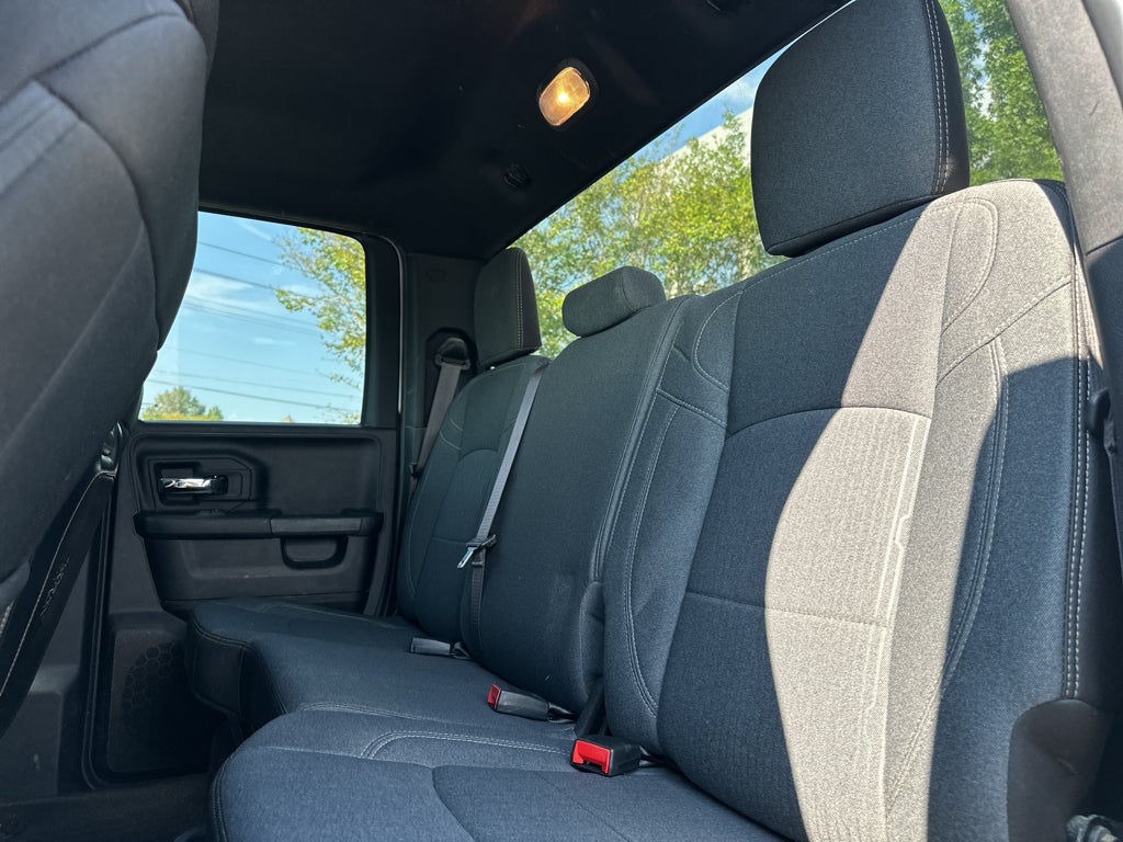2022 RAM 1500 Classic Warlock Quad Cab 4x4 6'4" Box