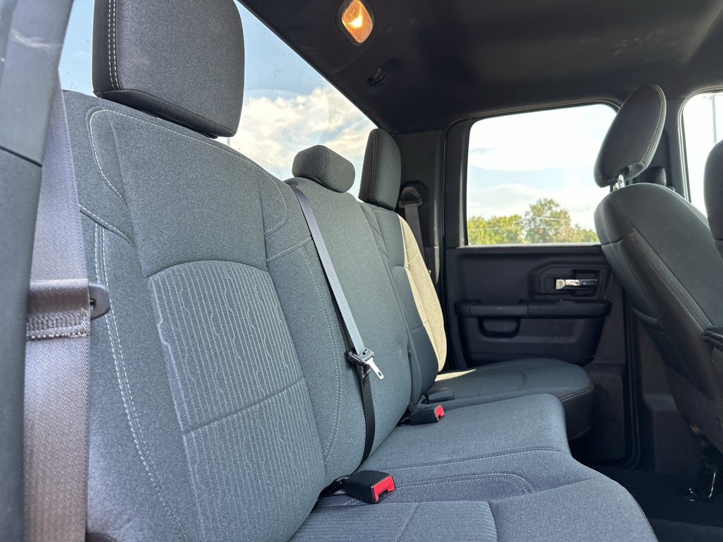 2022 RAM 1500 Classic Warlock Quad Cab 4x4 6'4" Box