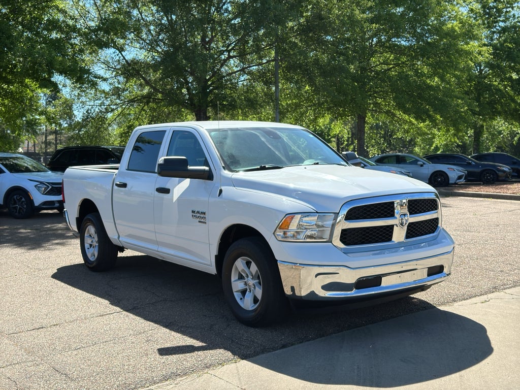 2023 RAM 1500 Classic SLT Crew Cab 4x4 5'7" Box