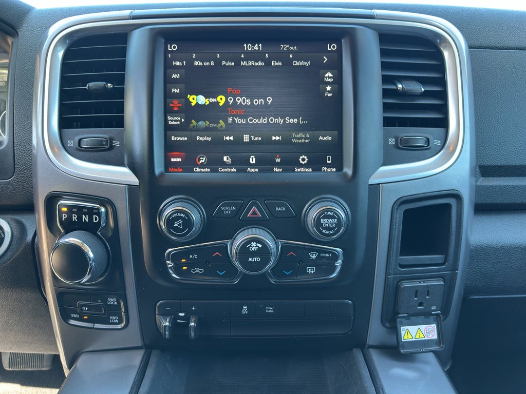 2023 RAM 1500 Classic SLT Crew Cab 4x4 5'7" Box