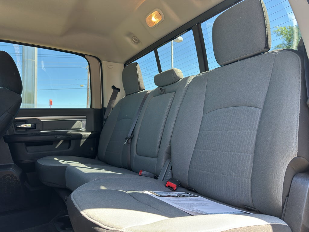 2023 RAM 1500 Classic SLT Crew Cab 4x4 5'7" Box