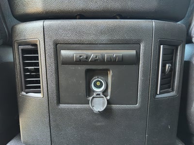 2023 RAM 1500 Classic SLT Crew Cab 4x4 5'7" Box