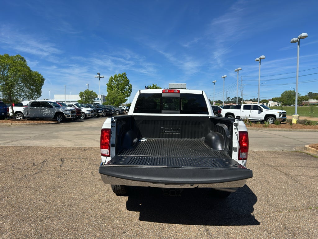 2023 RAM 1500 Classic SLT Crew Cab 4x4 5'7" Box