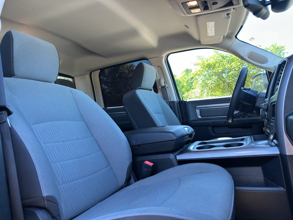 2023 RAM 1500 Classic SLT Crew Cab 4x4 5'7" Box