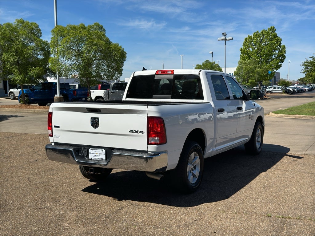 2023 RAM 1500 Classic SLT Crew Cab 4x4 5'7" Box