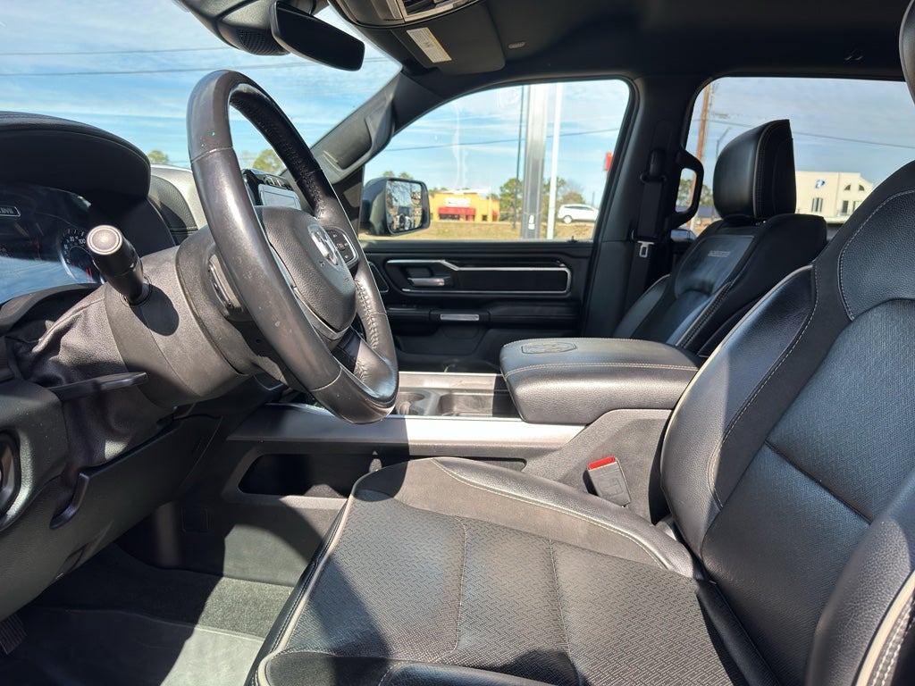 2022 RAM 1500 Laramie Crew Cab 4x2 5'7" Box