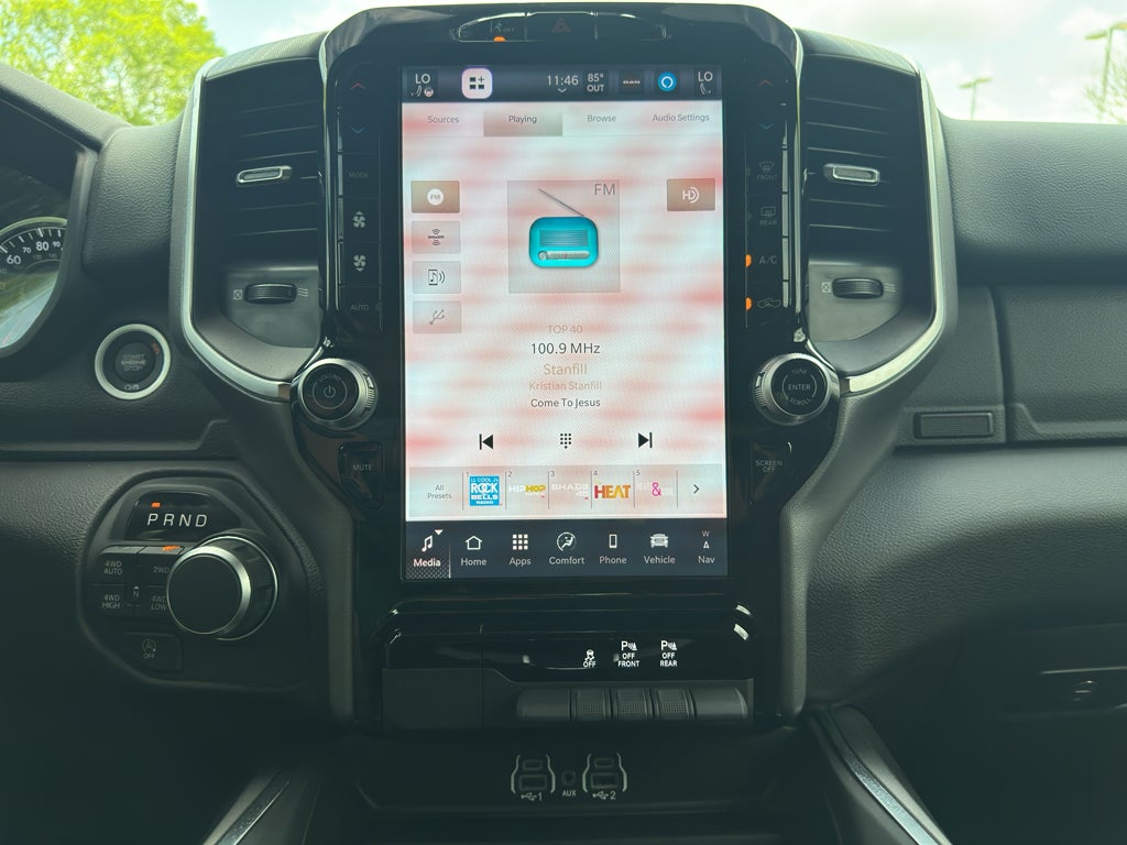 2025 RAM 1500 Big Horn Crew Cab 4x4 5'7" Box