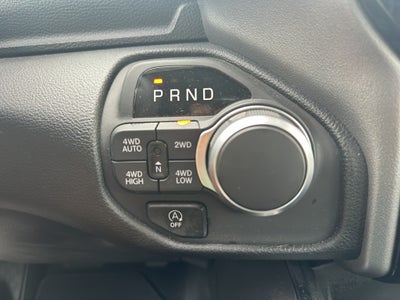 2025 RAM 1500 Big Horn Crew Cab 4x4 5'7" Box