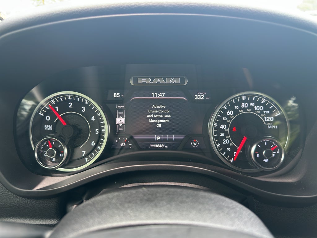 2025 RAM 1500 Big Horn Crew Cab 4x4 5'7" Box