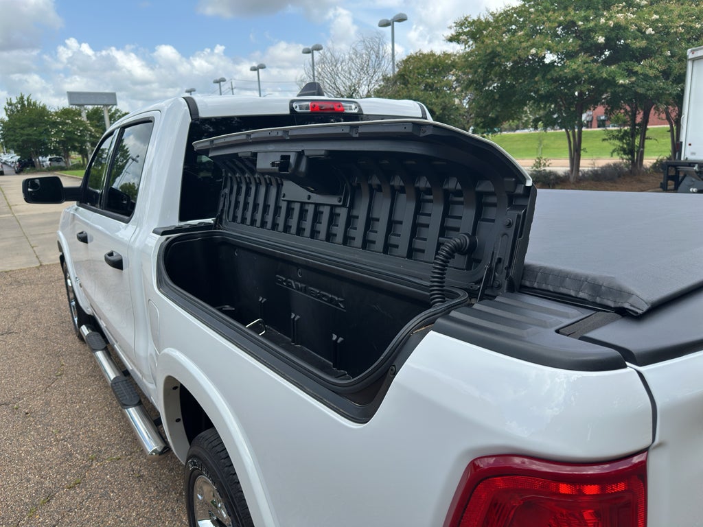 2025 RAM 1500 Big Horn Crew Cab 4x4 5'7" Box