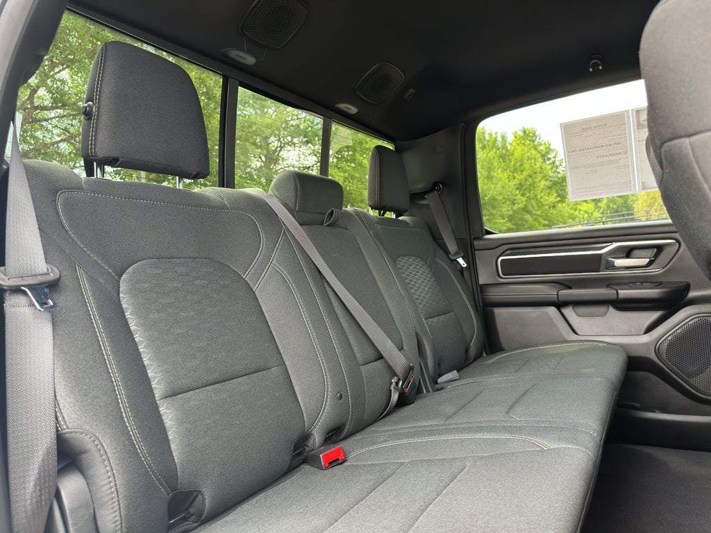 2025 RAM 1500 Big Horn Crew Cab 4x4 5'7" Box