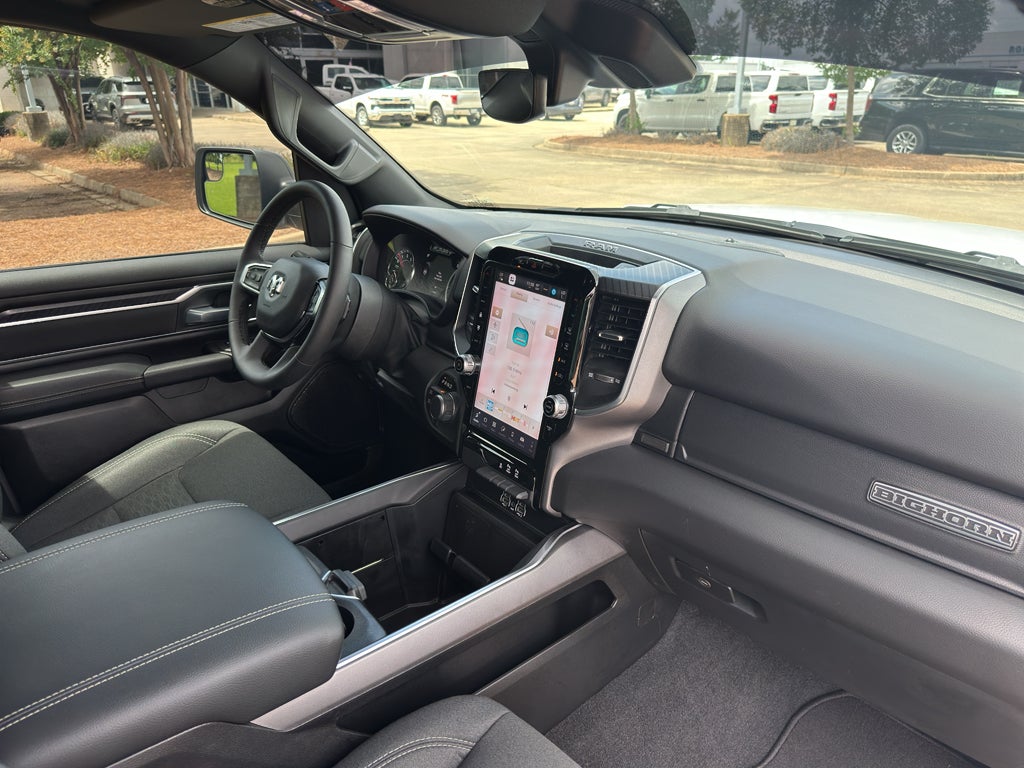 2025 RAM 1500 Big Horn Crew Cab 4x4 5'7" Box