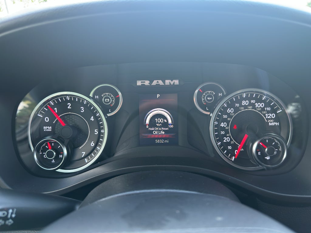 2025 RAM 1500 Big Horn Crew Cab 4x4 5'7" Box