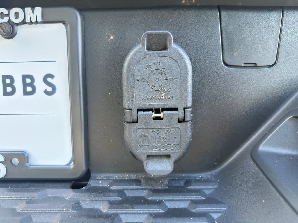 2025 RAM 1500 Big Horn Crew Cab 4x4 5'7" Box