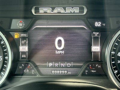 2021 RAM 1500 Big Horn Crew Cab 4x4 5'7" Box