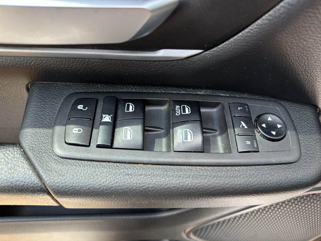 2021 RAM 1500 Big Horn Crew Cab 4x4 5'7" Box
