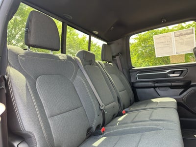2021 RAM 1500 Big Horn Crew Cab 4x4 5'7" Box