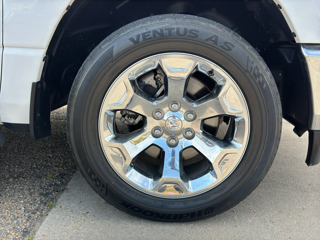2021 RAM 1500 Big Horn Crew Cab 4x4 5'7" Box