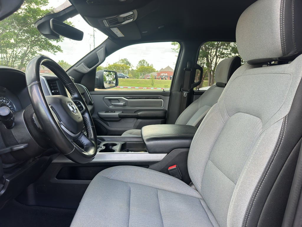 2021 RAM 1500 Big Horn Crew Cab 4x4 5'7" Box