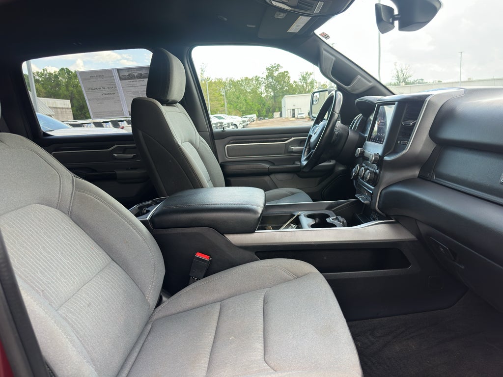 2021 RAM 1500 Big Horn Crew Cab 4x4 5'7" Box