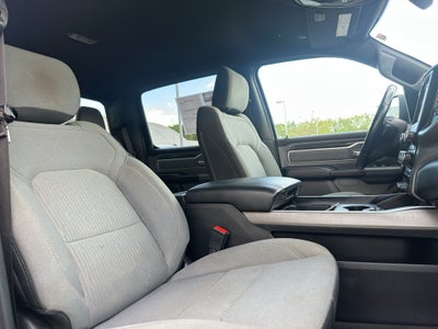 2021 RAM 1500 Big Horn Crew Cab 4x4 5'7" Box