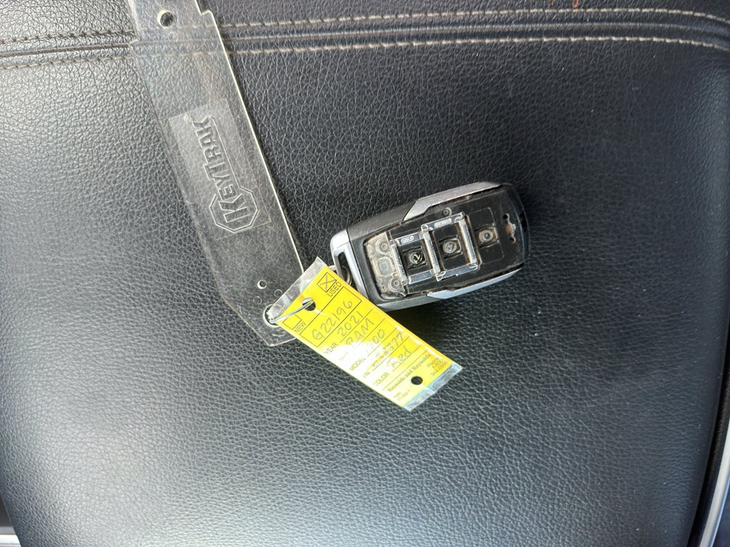 2021 RAM 1500 Big Horn Crew Cab 4x4 5'7" Box