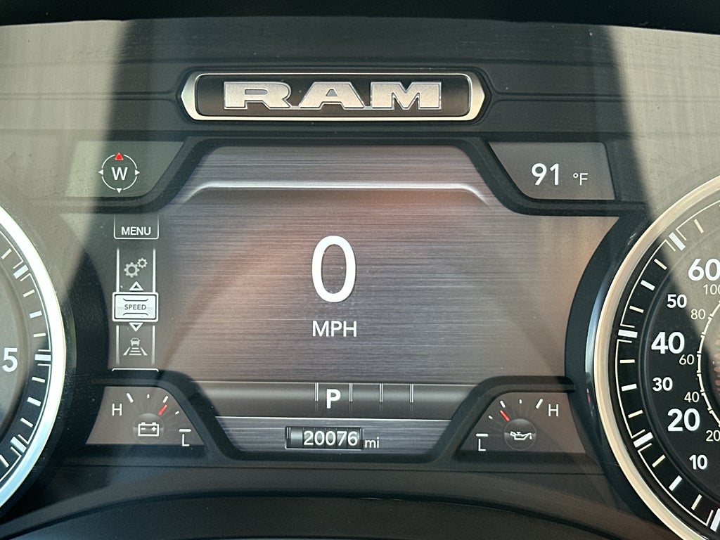 2025 RAM 1500 Laramie Crew Cab 4x4 5'7" Box