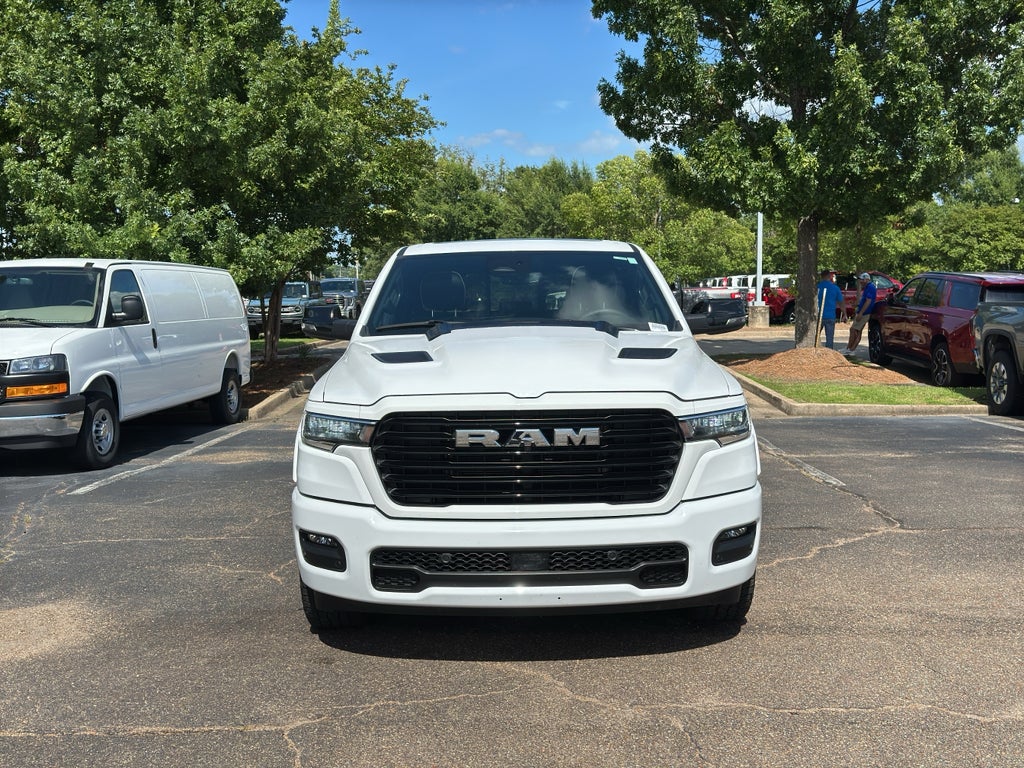 2025 RAM 1500 Laramie Crew Cab 4x4 5'7" Box