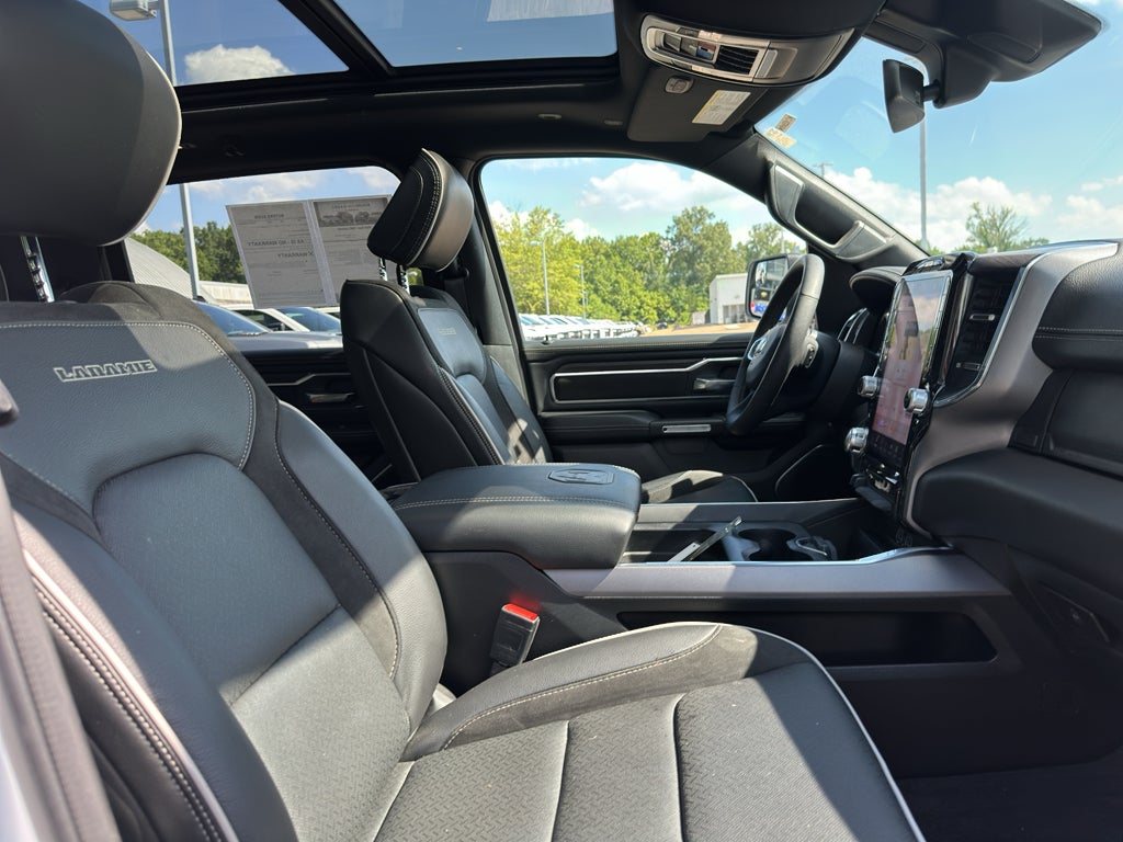 2025 RAM 1500 Laramie Crew Cab 4x4 5'7" Box