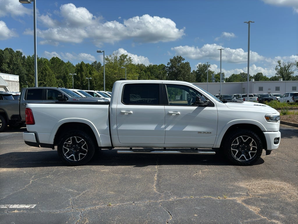2025 RAM 1500 Laramie Crew Cab 4x4 5'7" Box