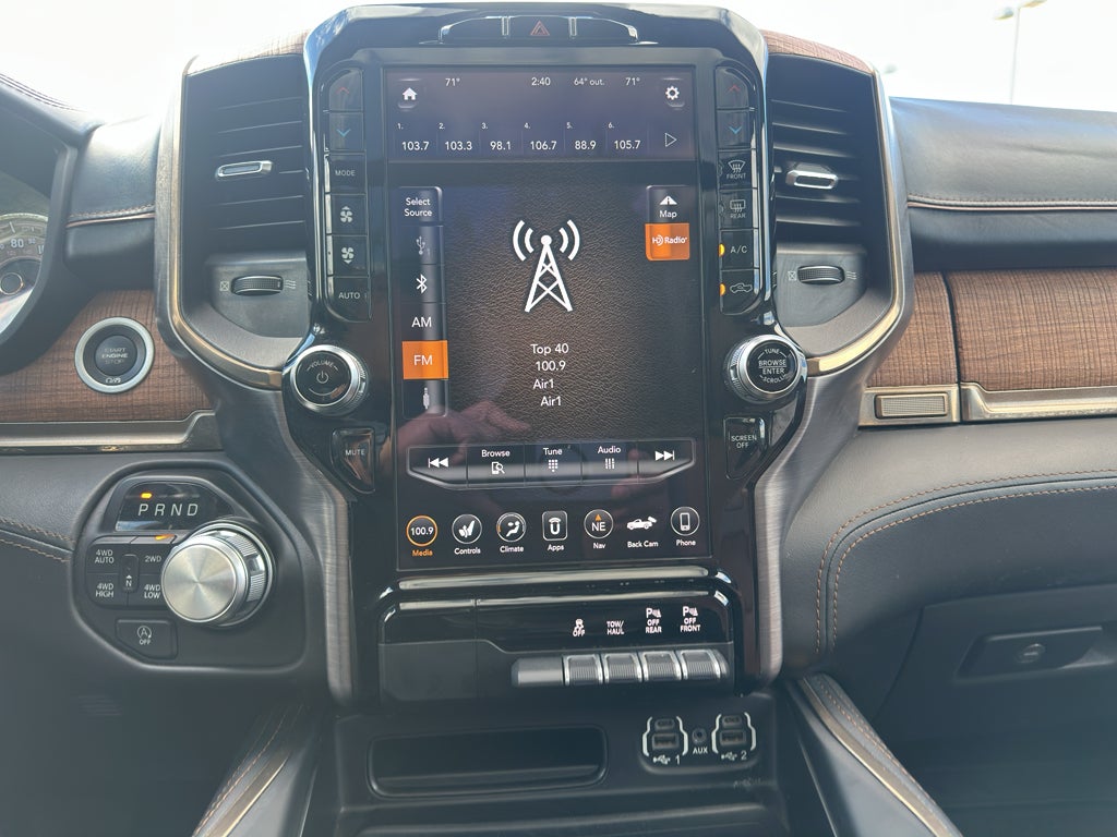 2020 RAM 1500 Laramie Longhorn Crew Cab 4x4 5'7" Box