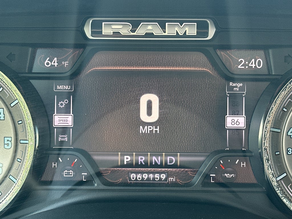 2020 RAM 1500 Laramie Longhorn Crew Cab 4x4 5'7" Box